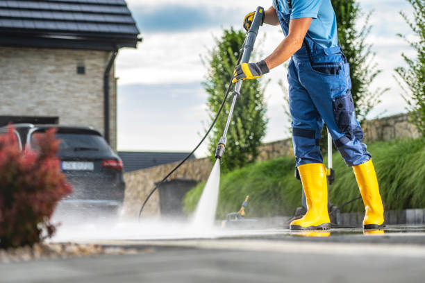 Best Building Exterior Washing  in Centereach, NY